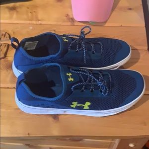 NWOT Under Armour Boat/Water shoes